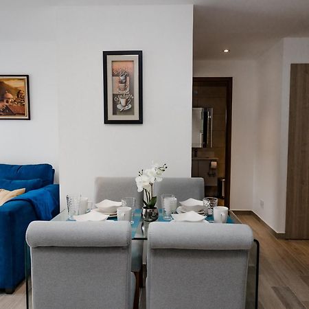 Apartamento De Lujo En Zona 10 Guatemalaváros Kültér fotó